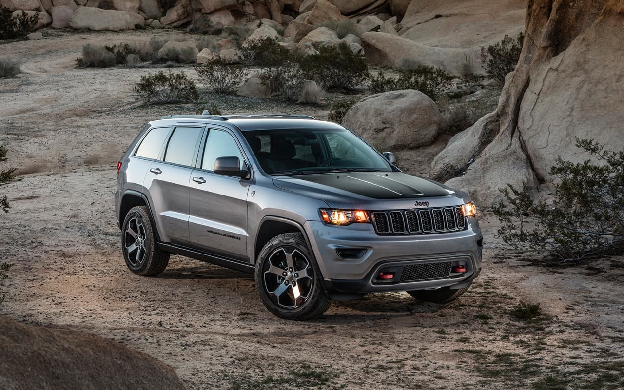 Фото 35 — Jeep Grand Cherokee в армейской окраске