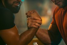 Photo of Самые эпические поединки в армрестлинге