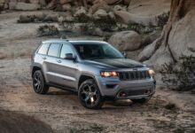 Photo of Jeep Grand Cherokee в армейской окраске